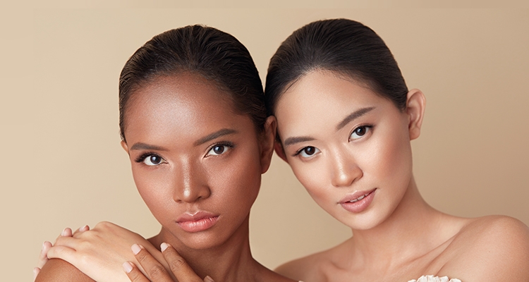 Two women wearing natural makeup 1 